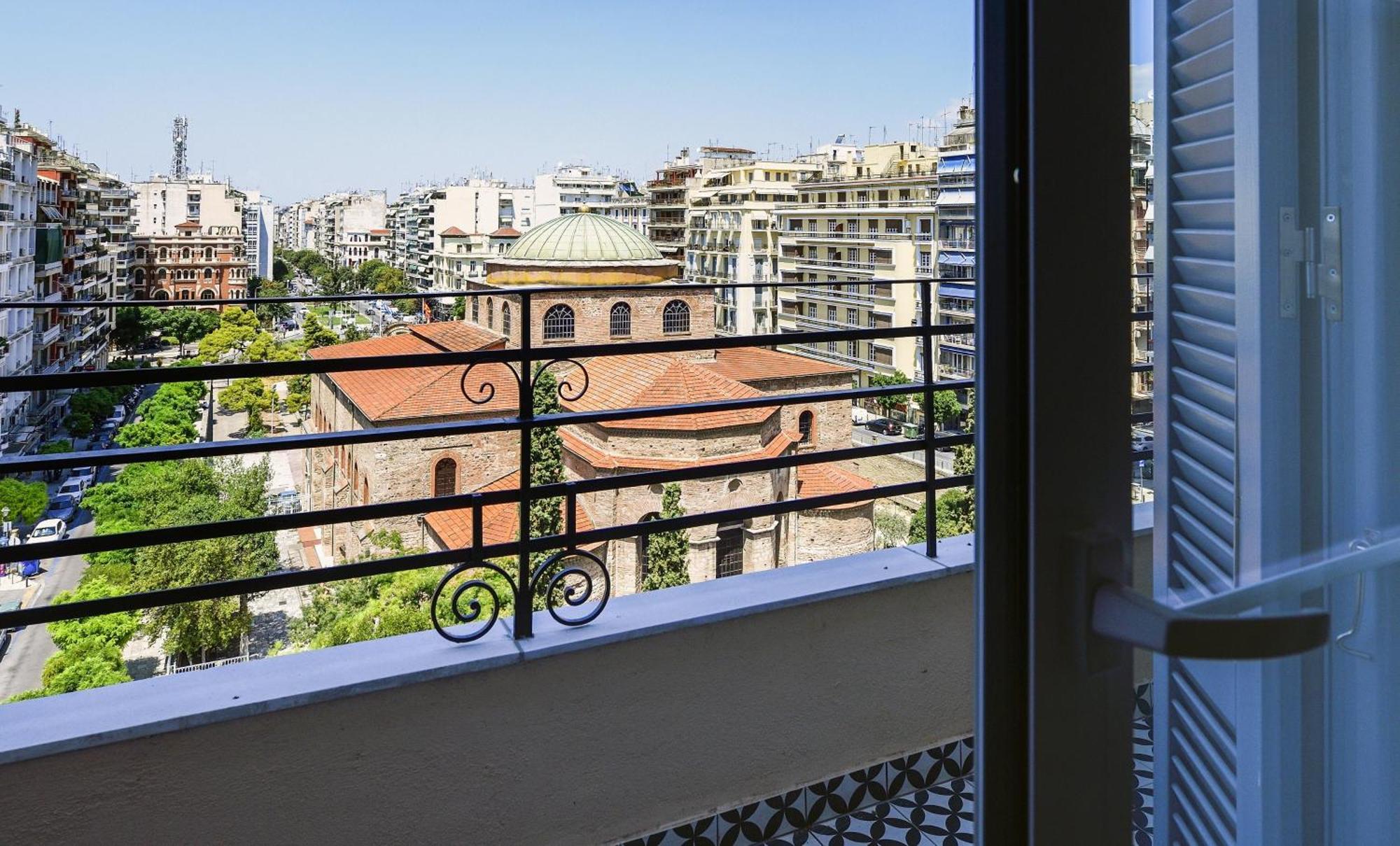 Queen Apartment Thessaloniki By Luxlikehome Thessaloníki Eksteriør billede