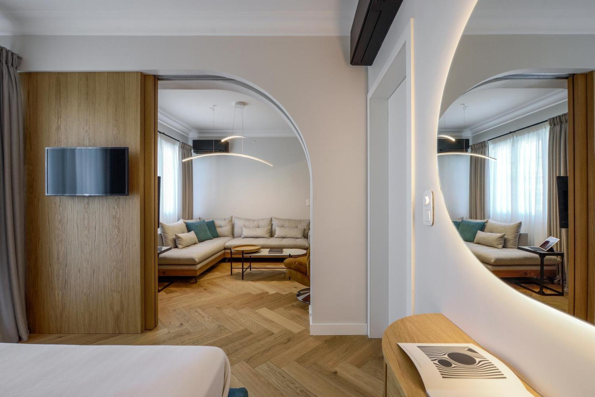 Queen Apartment Thessaloniki By Luxlikehome Thessaloníki Eksteriør billede
