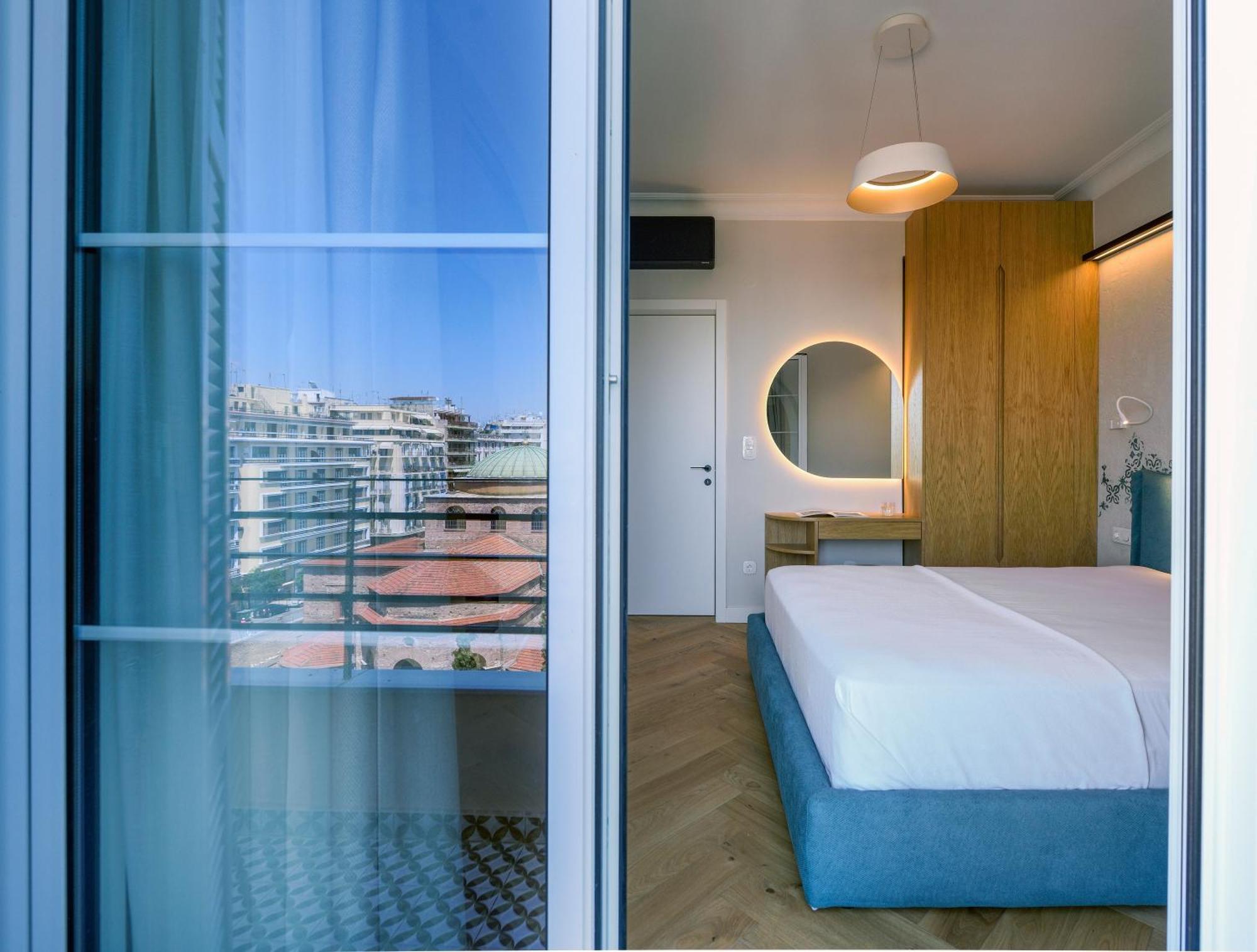 Queen Apartment Thessaloniki By Luxlikehome Thessaloníki Eksteriør billede