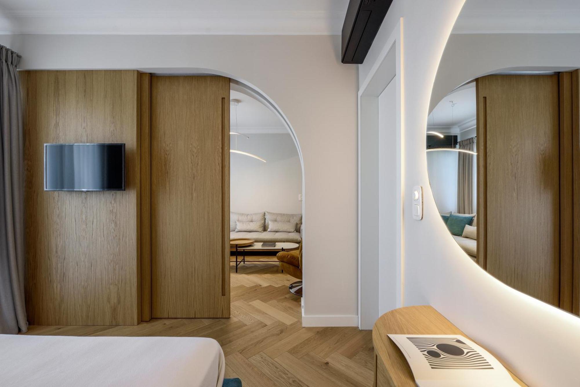 Queen Apartment Thessaloniki By Luxlikehome Thessaloníki Eksteriør billede